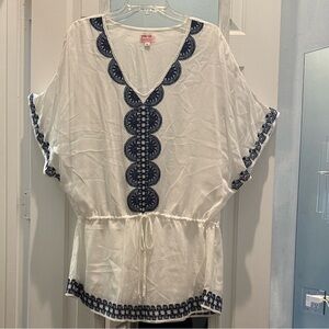 Stella & Dot Ivory and Navy Embroidered Tunic
